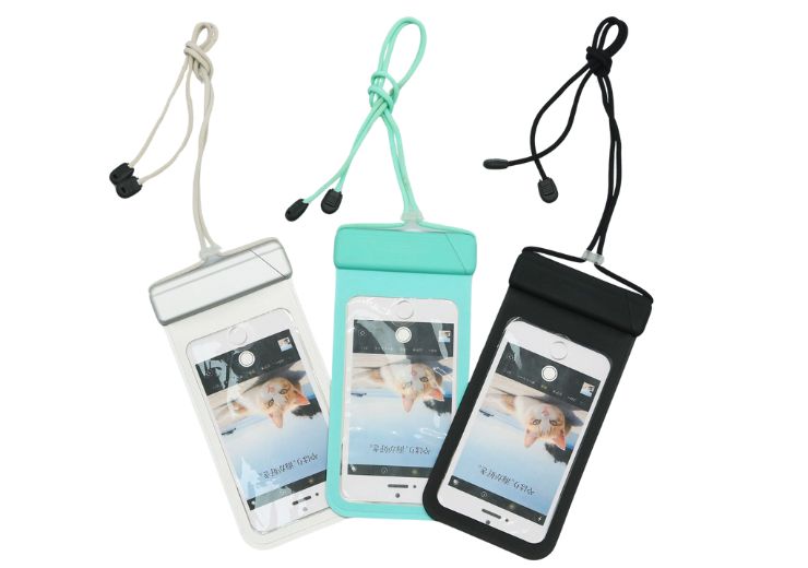 Waterproof phone pouch